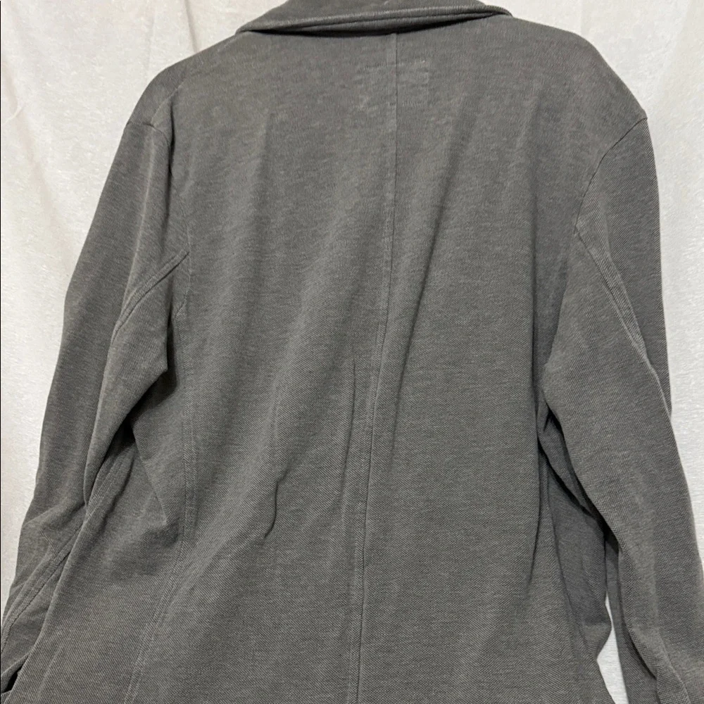 Men's Gray Lightweight Shirt Jacket - Picture 7 of 8